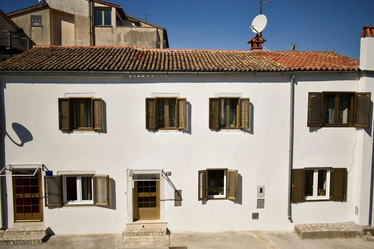 Two Bedrooms Apartment Vrsar Goga-Max 4 Pax, Beach Area
