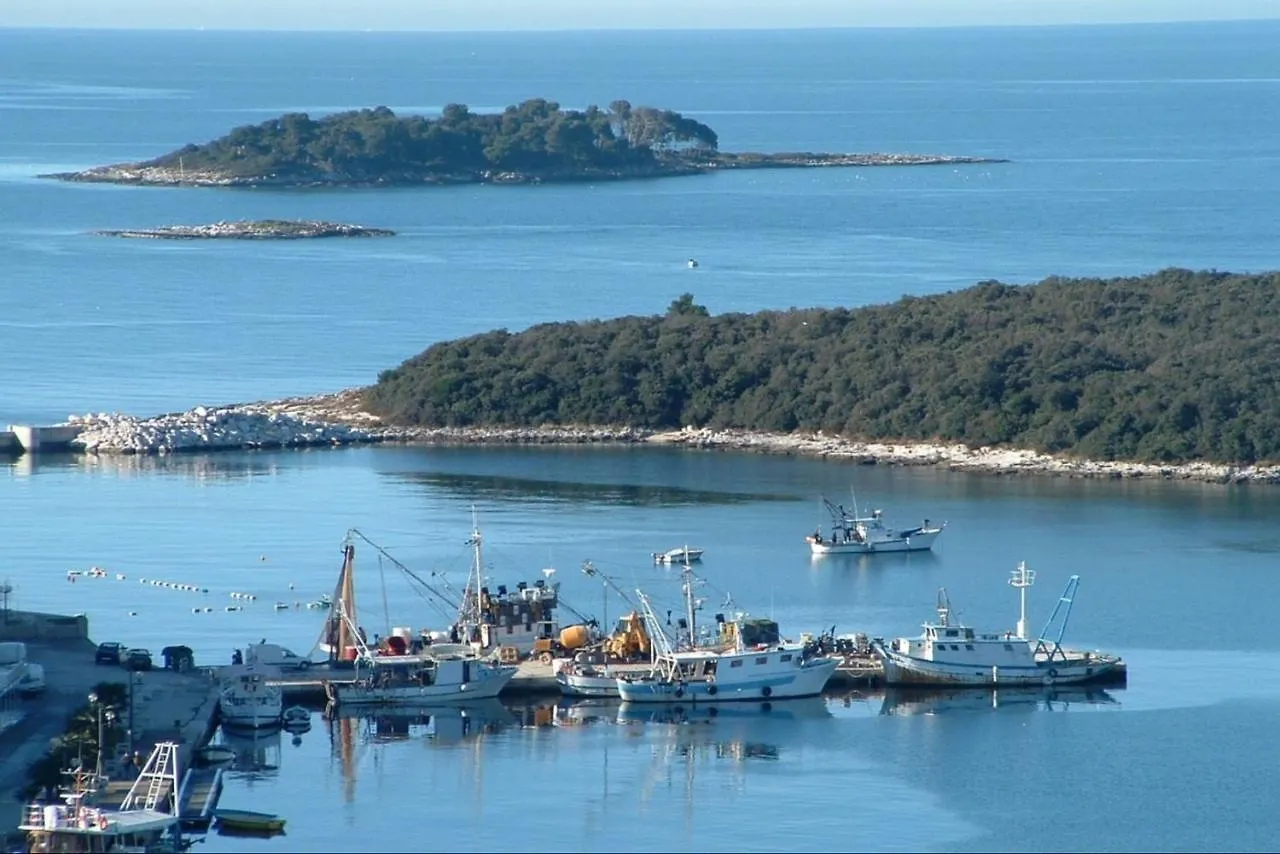 Two Bedrooms Apartment Vrsar Goga-Max 4 Pax, Beach Area Croatia