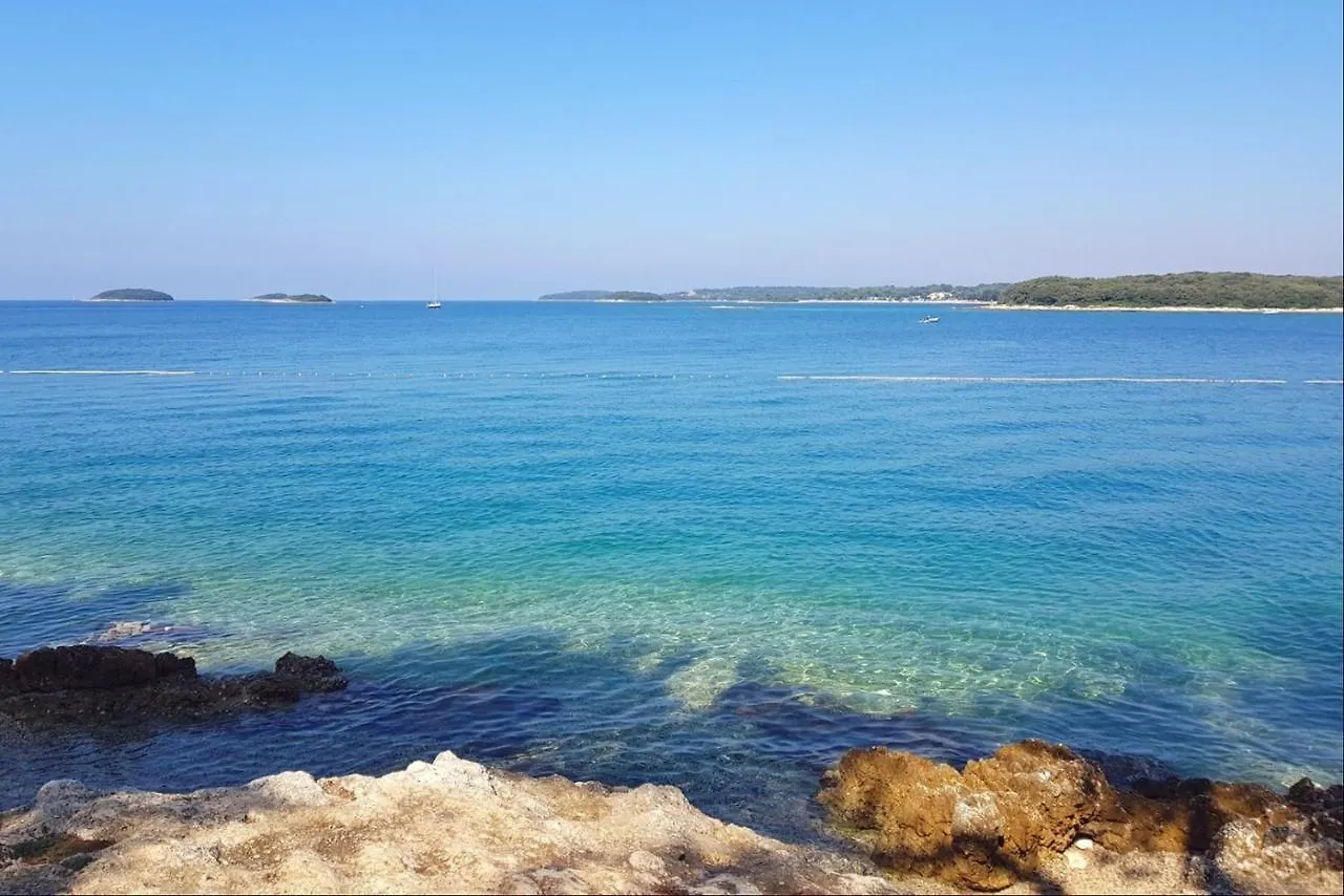 Two Bedrooms Apartment Vrsar Goga-Max 4 Pax, Beach Area